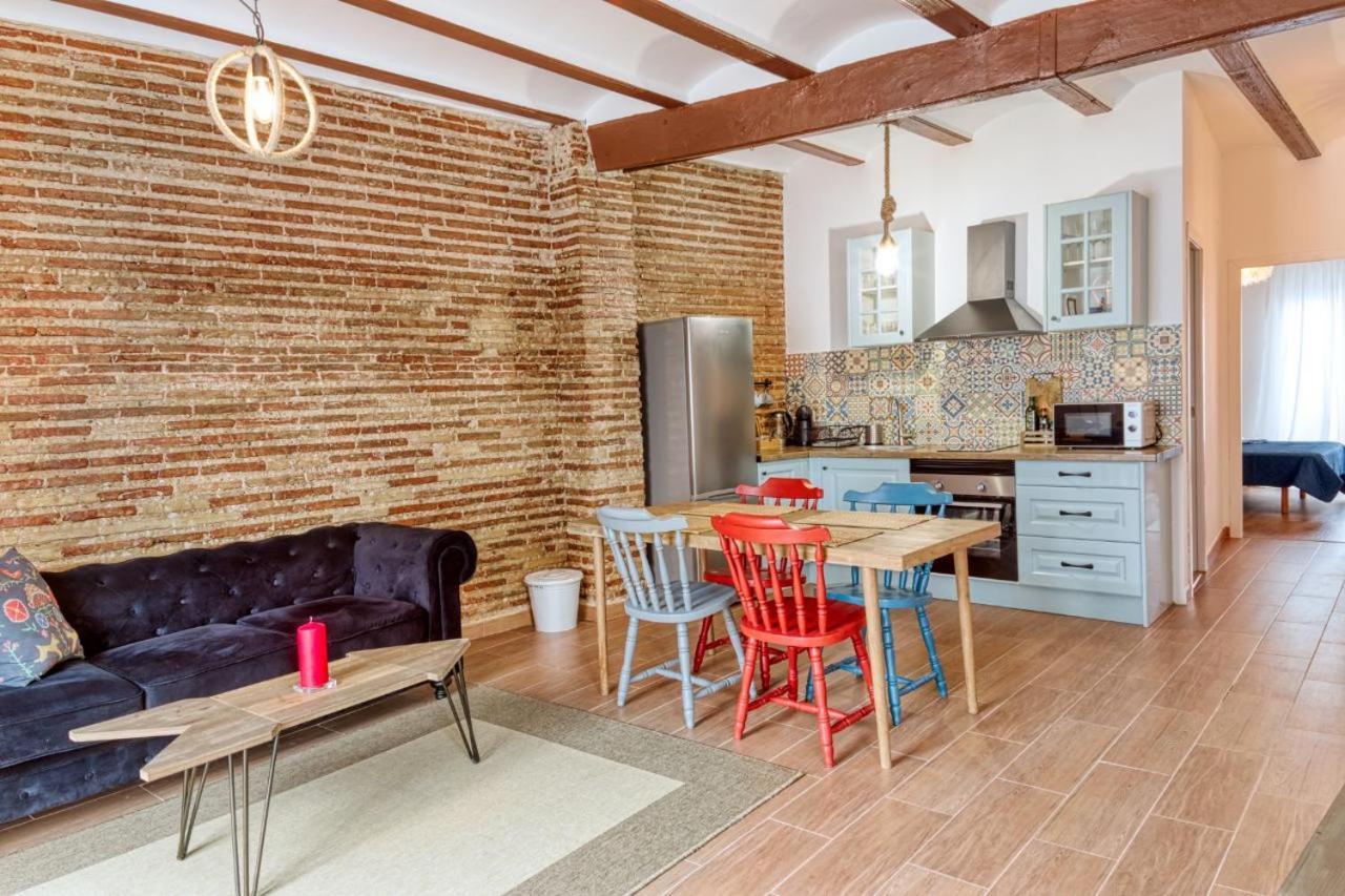 Ferienwohnung Beams & Bricks Valencia Exterior foto