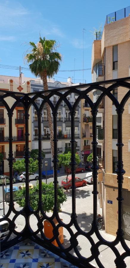 Ferienwohnung Beams & Bricks Valencia Exterior foto